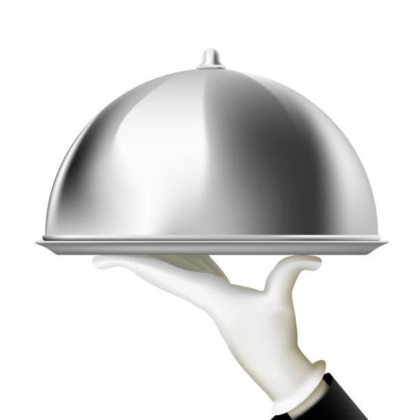 istock Restaurant cloche in hand the waiter 533649599