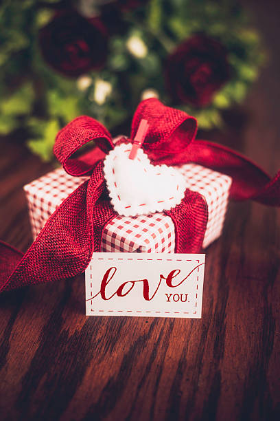istock Valentine's Day gift with Love You message 533667893
