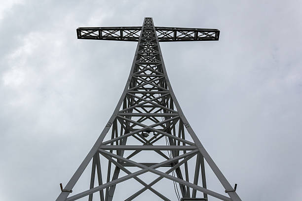 istock Steel Monument Cross 533668539