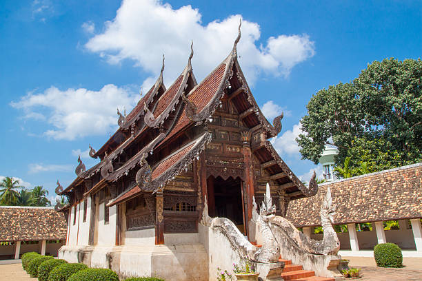 istock Landmark wat Ton Kain 700 years 533702824