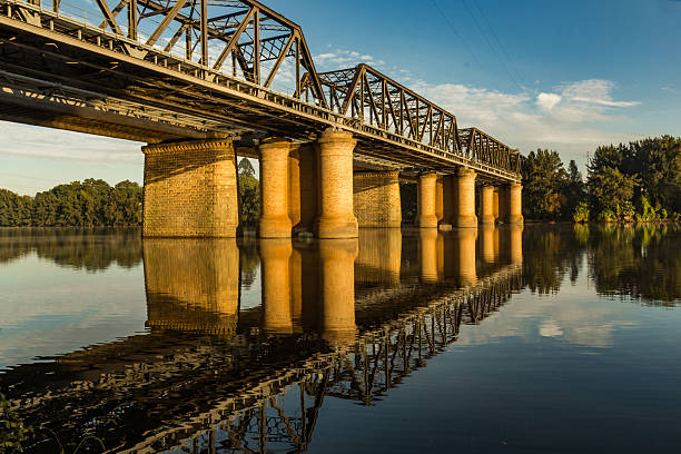 istock Victoria Bridge over the Nepean River 533707012