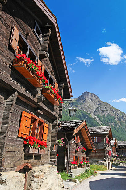 istock Swiss Chalets in the Mountains in Summer 533711190