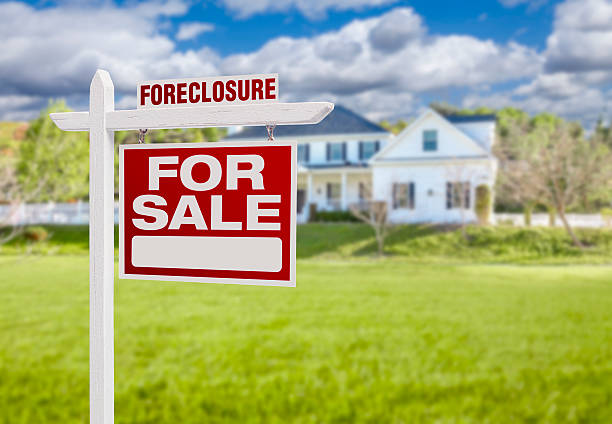 Short Sale Vs. Foreclosure