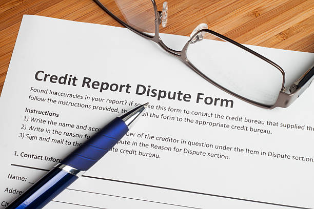 credit score bericht streitigkeit - report history debt finance stock-fotos und bilder