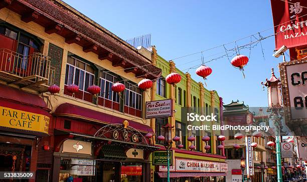 カラフルな通りのチャイナタウンサンフランシスコ - 中華街のストックフォトや画像を多数ご用意 - 中華街, カリフォルニア州 サンフランシスコ, 2015年