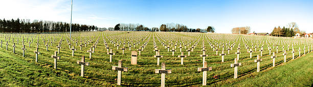 Panorama cemetery  French soldiers from World War 1 Panorama cemetery of French soldiers from World War 1 in Targette vimy memorial stock pictures, royalty-free photos & images