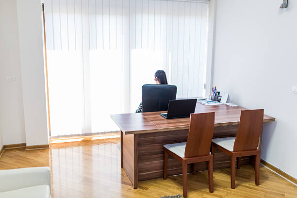 istock Woman in the office 533841312