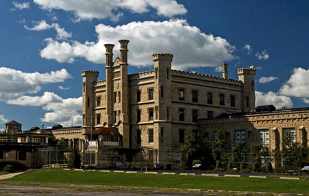 istock Abandoned Old Joliet Correctional Center Prison in Illinois 533846832