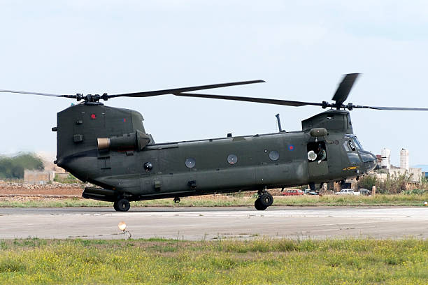 dużego raf chinook śmigłowca - chinook wind zdjęcia i obrazy z banku zdjęć