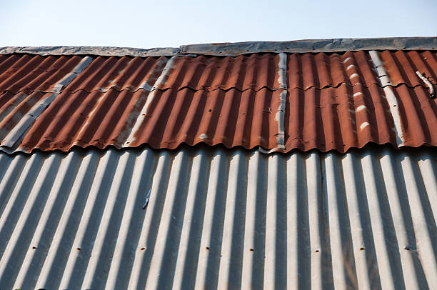 istock Aged rusty old tin roof iron metal texture 533850832