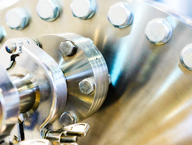istock Flanged vacuum equipment. 533913370