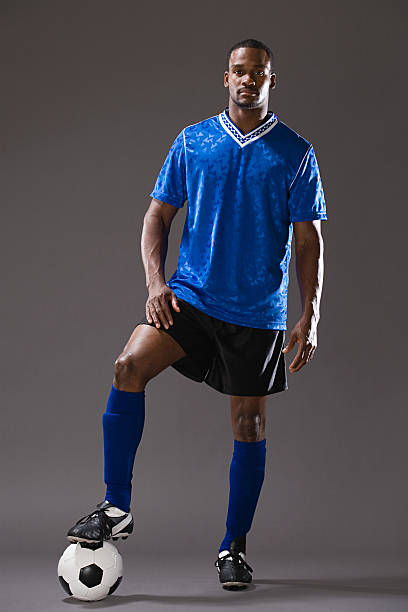 fußballer - athlete soccer player men professional sport stock-fotos und bilder