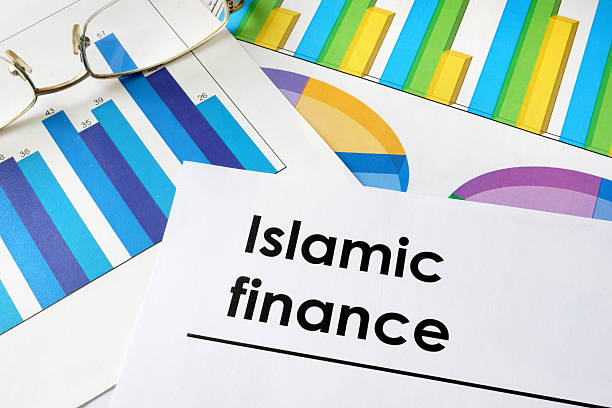 papel con palabras islámico finanzas y gráficos. - sharia fotografías e imágenes de stock