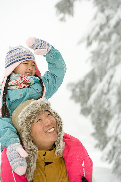istock Girl on fathers shoulders 534001065