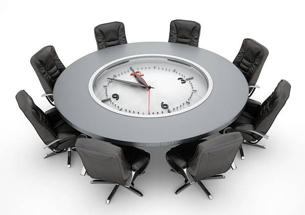istock Time for the meeting 534001557