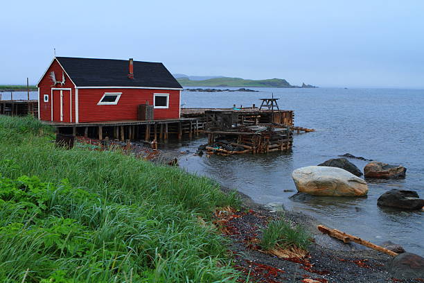 istock Colorful fishing shack 534030887