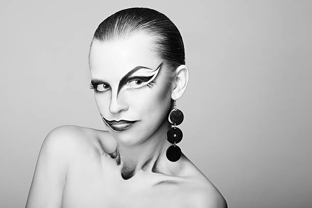 istock Girl joker 534046231