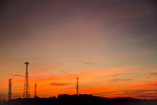 radiotower_sunset - moody sky audio fotografías e imágenes de stock
