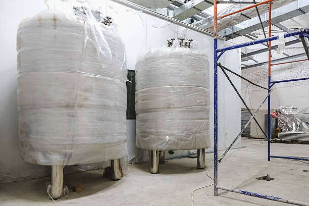 istock Interior of industrial building under construction 534051821