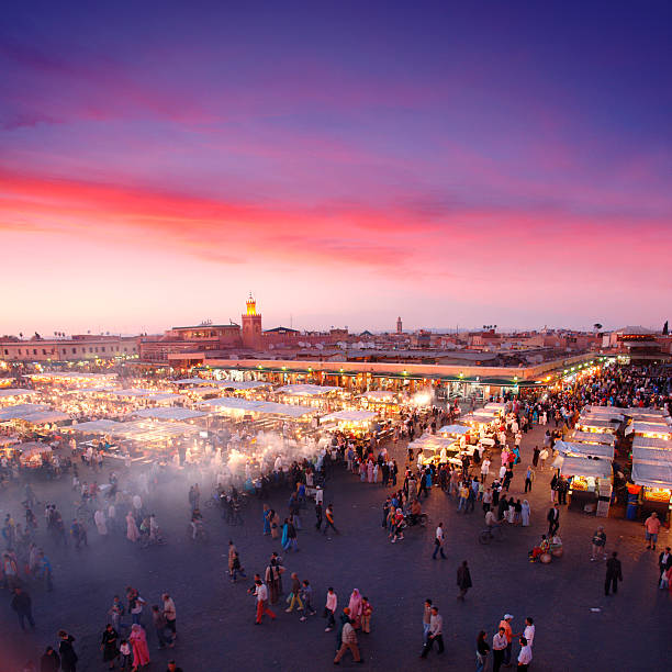 djemaa el fna no marrakesh - jema el fna - fotografias e filmes do acervo