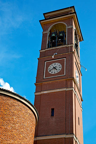 istock sunny day    milan   old abstract in tile 534103255