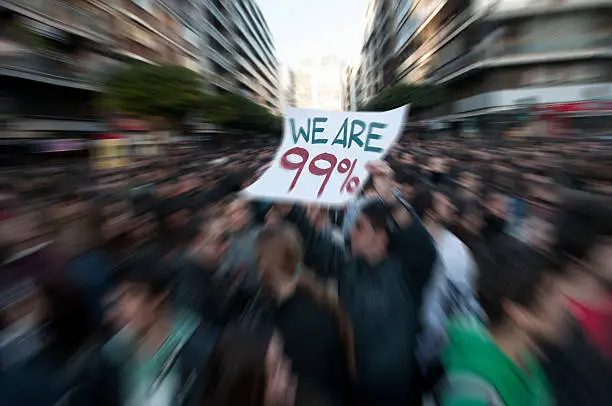  http://luzzatti.es/0_istock_banners/ PowerToThePeople.jpg  