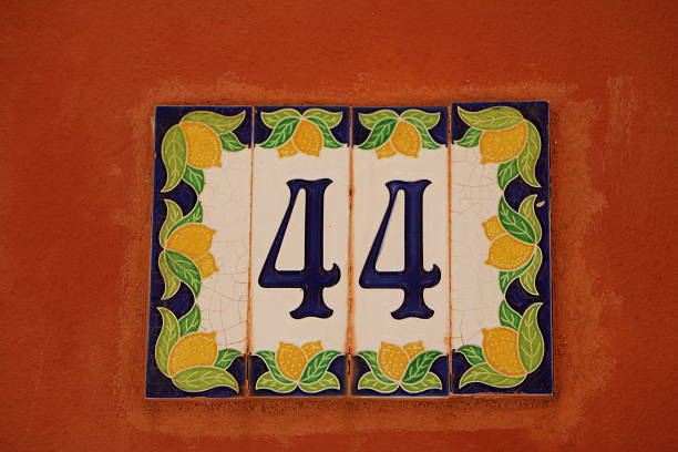 istock house number forty four 534113962