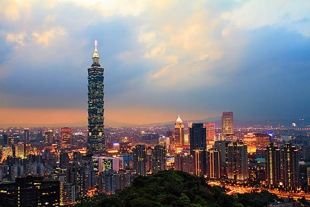 istock Taipei City Skyline at sunset, Taiwan 534129939