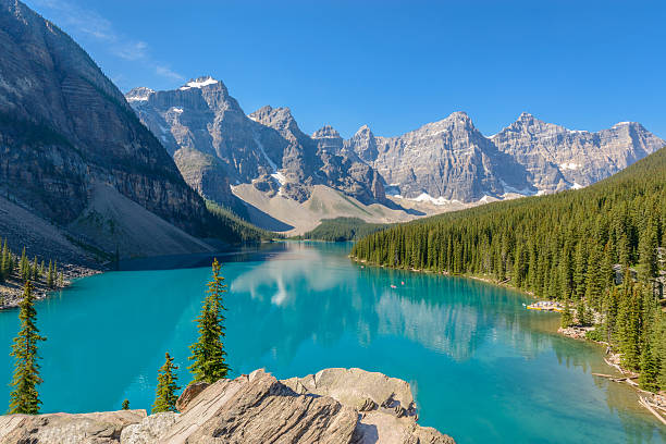 istock Moraine Lake, Canadian Rockies 534141201