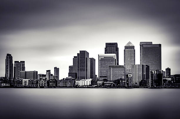 B&W, long exposure, atmospheric image of Canary Wharf