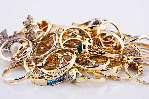 istock Gold jewelry 534221231