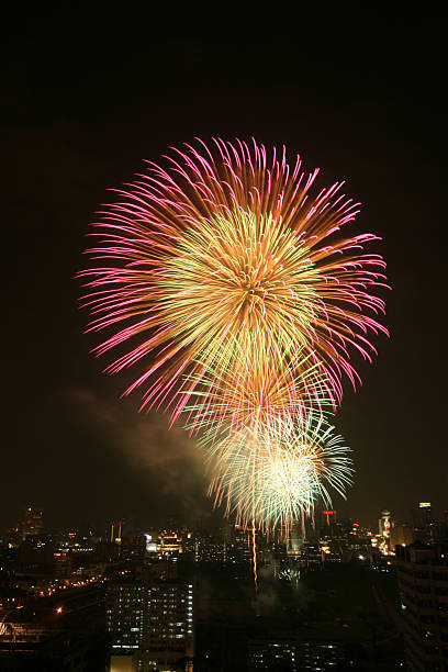 istock firewotk in festival from city 534312169