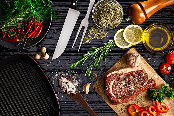 ビーフステーキのフィレ肉 - kitchen utensil ingredient cooking nobody ストックフォトと画像
