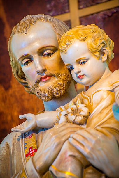 istock Saint Joseph with Baby Jesus 534371951