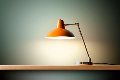 Lámpara de escritorio photo