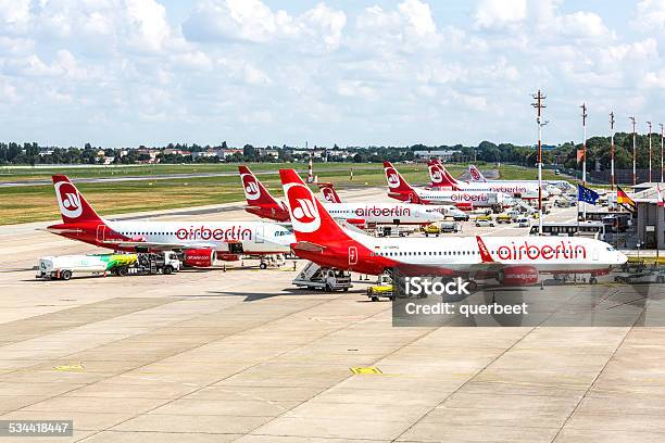 Air Berlin Flugzeuge Stockfoto und mehr Bilder von Air Berlin - Air Berlin, 2015, Abwarten