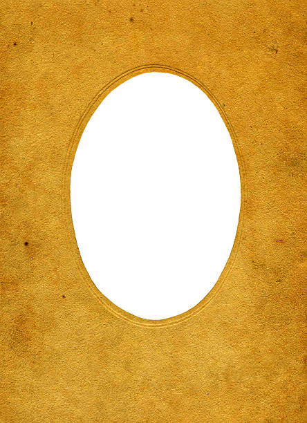 istock Antique passe-partout for photograph 534420043