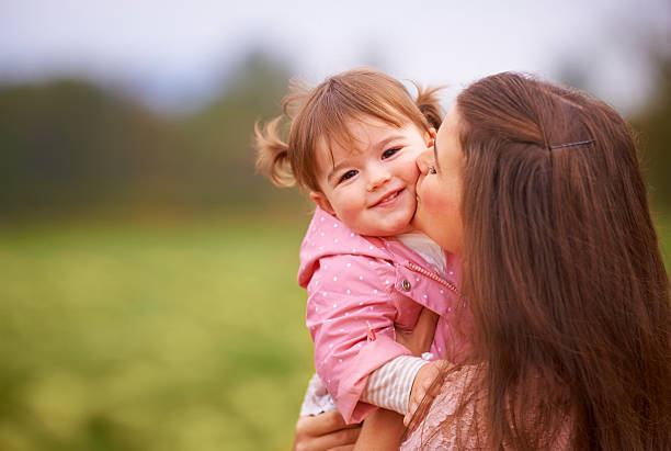 tenho as melhores mommy - baby beautiful part of selective focus imagens e fotografias de stock