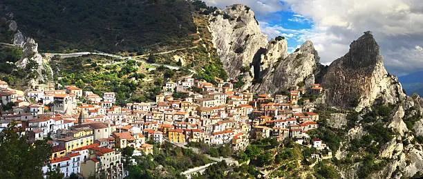 panoramic view of Castelmezzano