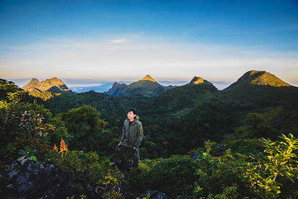 istock Hiking stop to look out to view 534425857