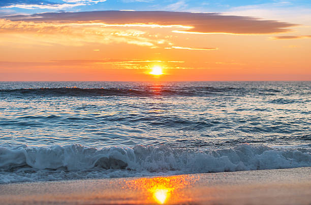 istock Beautiful sunrise over the horizon. 534472019