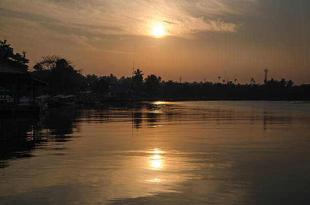istock Sunrise river in Amphawa Samut Songkhram 534479125