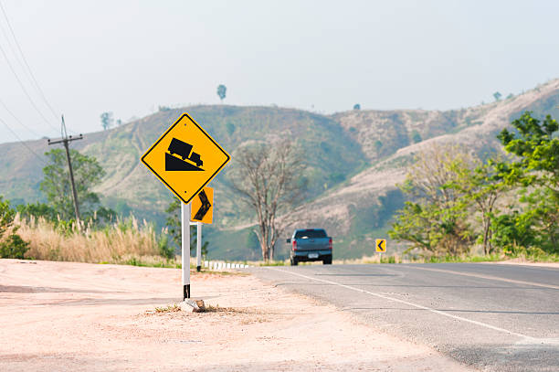istock Steep sign symbol warning dangerous . 534483940