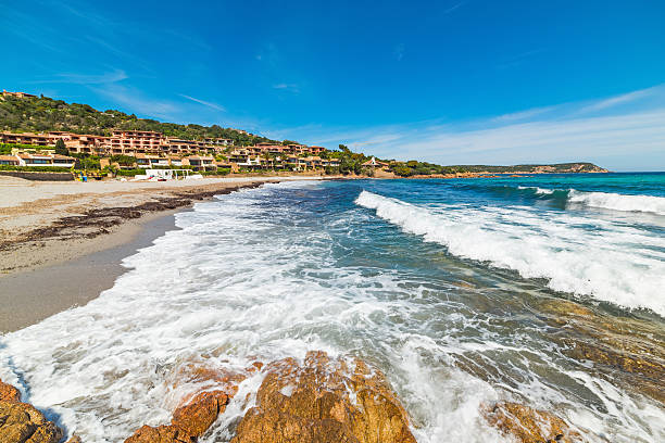 istock waves in Piccolo Pevero beach 534503374