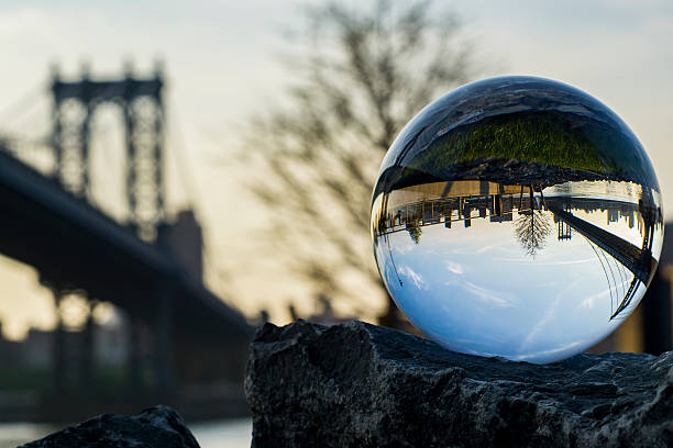 istock Crystal ball with reflection of Manhattan Bridge. 534555938
