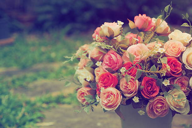 istock Wedding bouquet in wedding day vintage color tone 534603409