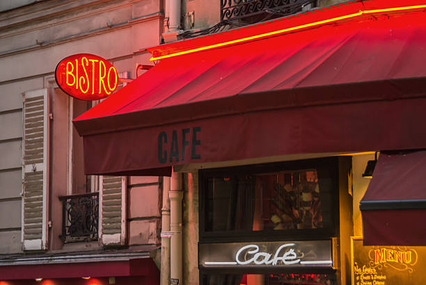 istock Parisian Bisto Sign and Awning 534607523