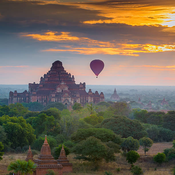 istock View from the Shwe Sandaw Pagoda during sunrise 534721203