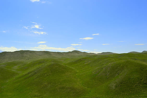 istock Green hills in Sartaly, Kyrgyzstan 534723003