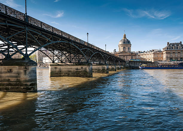 istock The Pont des Arts or Passerelle des Arts. 534740465